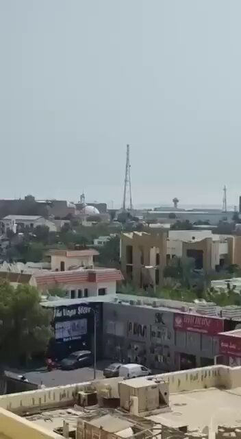 @Babak Taghvaee - The Crisis Watch: #Breaking: Another missile, which appears to be a cruise missile, has just struck the already evacuated headquarters building of the #USNavy Fifth Fleet in Al-Juffair, #Manama, the capital city of #Ba