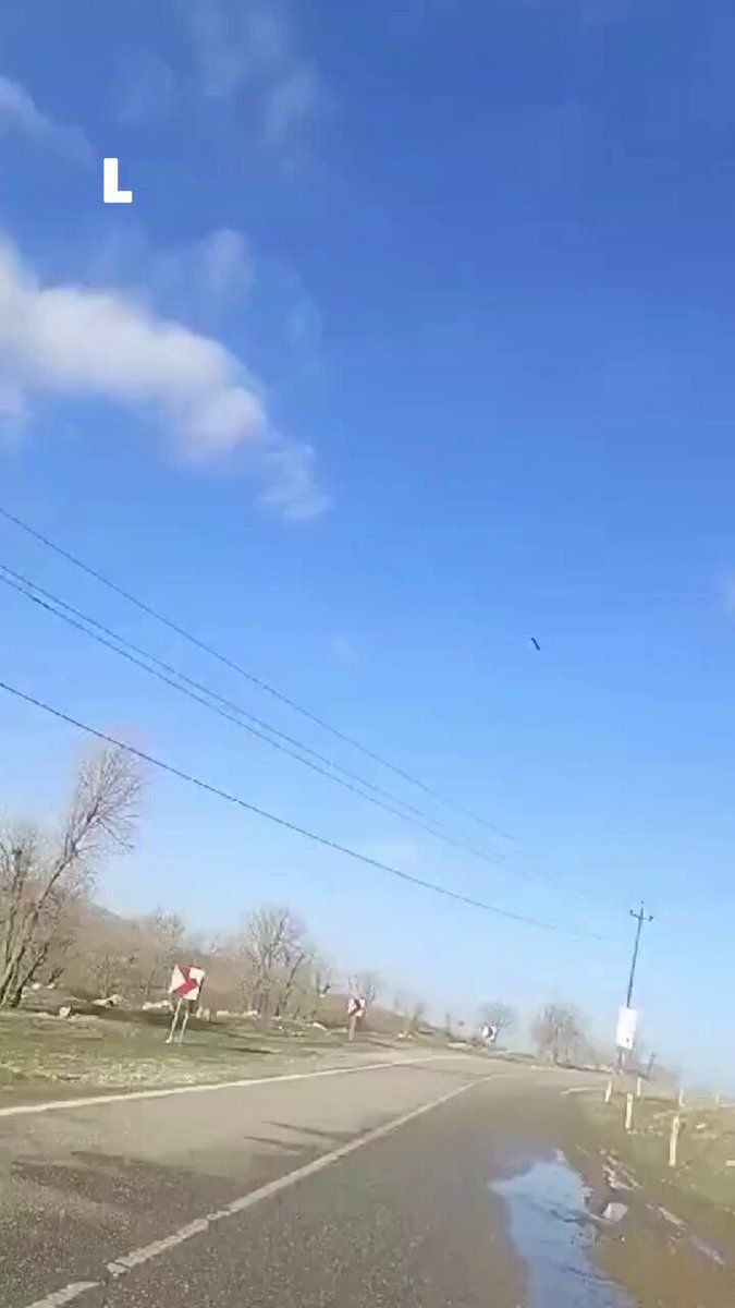 @Babak Taghvaee - The Crisis Watch: #Breaking: This is another footage recorded in western #Iran showing the flight of BGM-109 Tomahawk cruise missiles launched by Arleigh Burke-class destroyers of the Gerald R. Ford Carrier Strike Grou