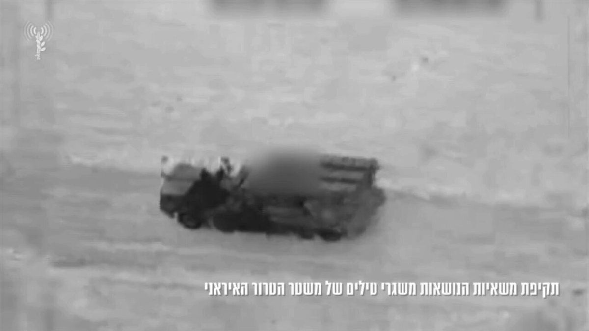 @Eli Afriat 🇮🇱: 🚨🇮🇱BREAKING:
The Iranian missile truck is traveling - and being bombed.
• IDF: “We have thwarted dozens of launches”.