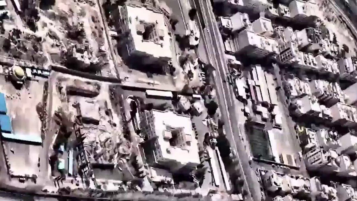 @Open Source Intel: MUST WATCH 🔴
IDF releases footage showing airstrikes carried out over Tehran.
(That’s a Israeli drone taking the video over Tehran)