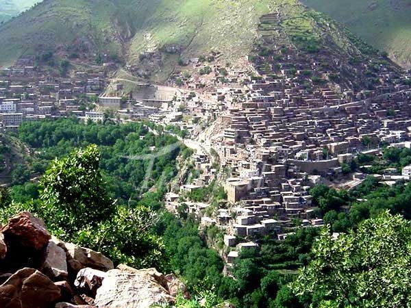 @𝐍𝐢𝐨𝐡 𝐁𝐞𝐫𝐠 🇮🇷 ✡︎: 🔴 BREAKING:
Reports of a prison break in the Kurdish majority city of Marivan after the IRGC lost control of their own institutions across the city.