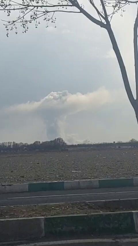 @Babak Taghvaee - The Crisis Watch: #Breaking: The headquarters of the Self-Sufficiency Jihad and Industrial Research of the #IRGC Aerospace Force Ballistic Missile Command was targeted and destroyed by the #Israeli Air Force in Bid Kan