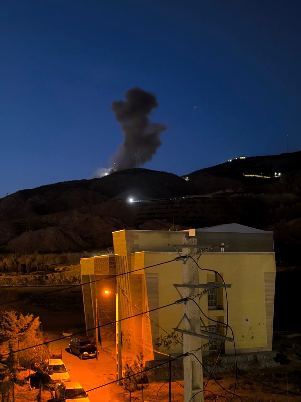 @Shin: Post time: 1556Z
(Image via @Vahid)
Target seems to be the IRIB Broadcast Station or the IRGC Radio Repeater site nearby
(Coords: ~ 38.0990, 46.3331)
Tabriz, East Azerbaijan Province, #Iran