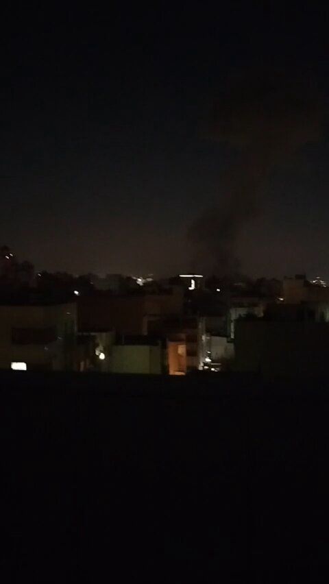 @Vahid Online: Three-minute video of bombing explosions somewhere in the center of #Tehran
Received with description: 'Friday, March 15 at 5 a.m.'
#Iran #Tehran