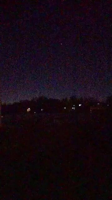 @Babak Taghvaee - The Crisis Watch: BREAKING: The U.S. and Israeli Air Forces targeted a ballistic missile base of the IRGC Aerospace Force in Khomeini Shahr, near Isfahan.
#OperationEpicFury #OperationLionsRoar