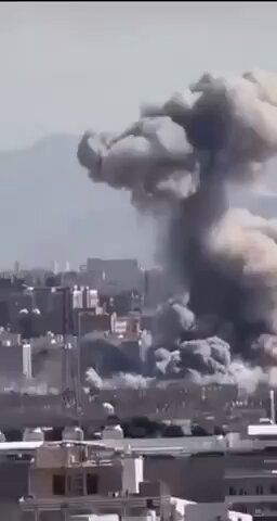 @נועה מגיד | Noa magid: From these rooftops, Basij terrorists used to shoot protesters to death - the Basij Miqdad base is now completely destroyed.