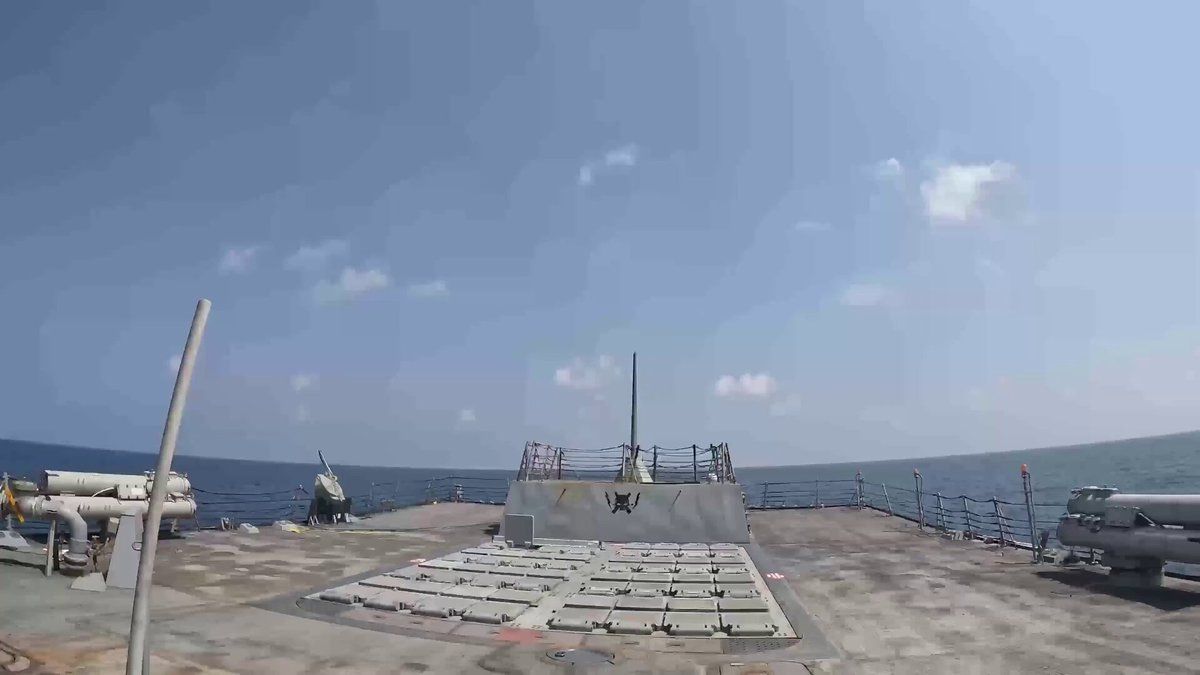@Babak Taghvaee - The Crisis Watch: On Tuesday, March 3, 2026, USS Mahan, an Arleigh Burke-class destroyer of the U.S. Navy (DDG-72), launched nine BGM-109 Tomahawk cruise missiles at several targets in Iran from the eastern Mediterrane