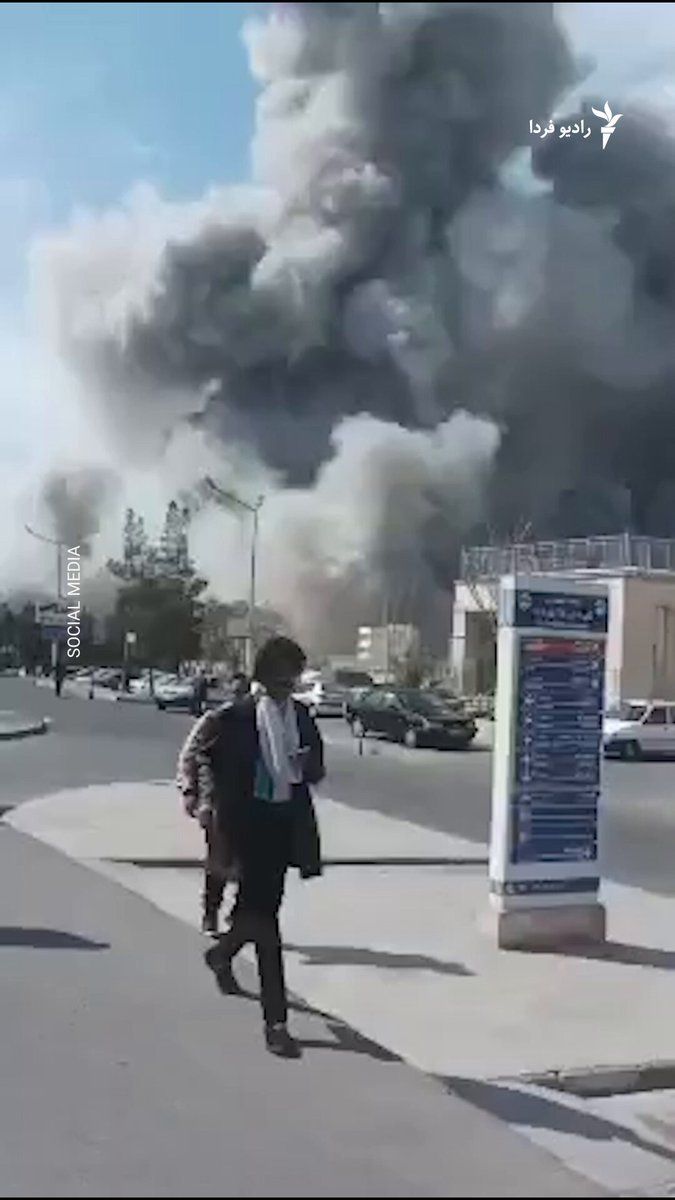 @RadioFarda|راديو فردا: Images published on social media show the moment of the airstrike on the "Eastern Tehran Province Police Command Headquarters" in Varamin.
This video records the attack on this headquarters on Saturd
