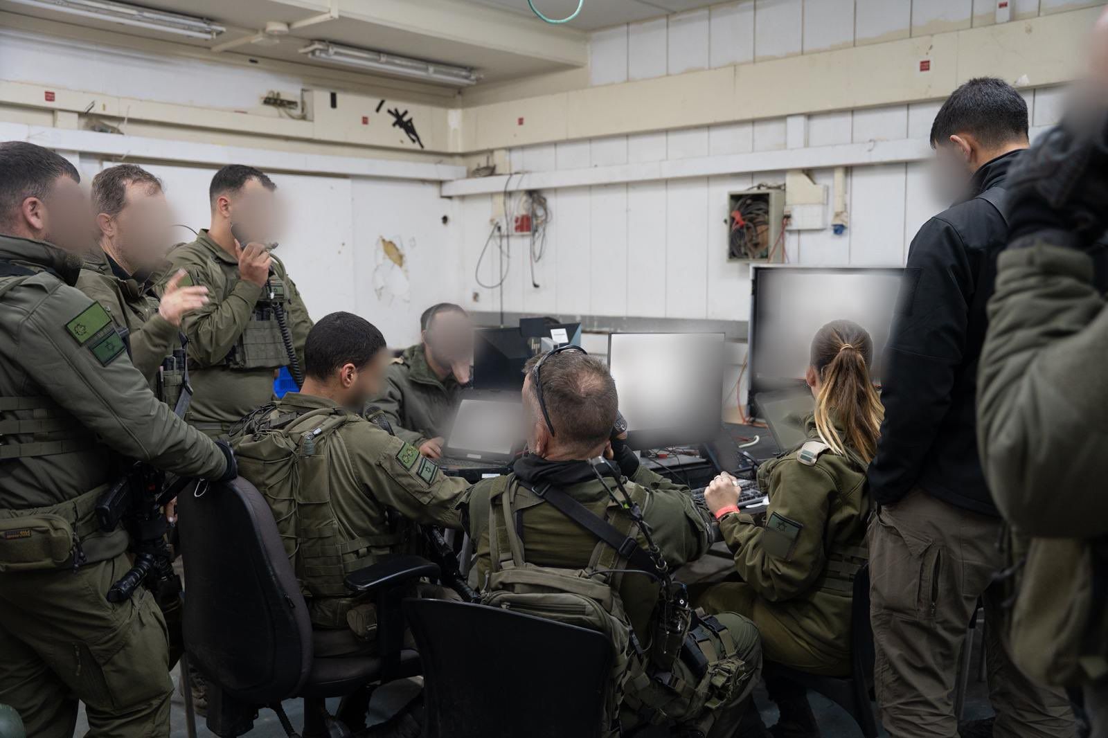 @Open Source Intel: IDF:
Brigade 769 struck a Hezbollah cell in southern Lebanon, directing airstrikes that eliminated key militants and neutralized another on the ground.
Troops also uncovered a sizable weapons cache
