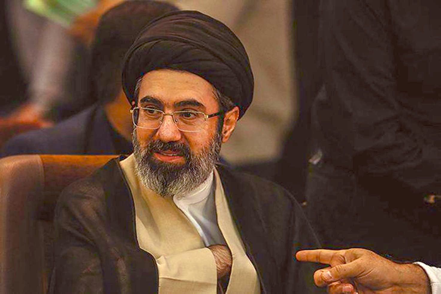 @𝐍𝐢𝐨𝐡 𝐁𝐞𝐫𝐠 🇮🇷 ✡︎: Both the US and Israel have clearly stated they will eliminate every islamic regime leader who doesn't unconditionally surrender.
Mojtaba Khamenei, the demon spawn of Ali Khamenei, will be gone withi