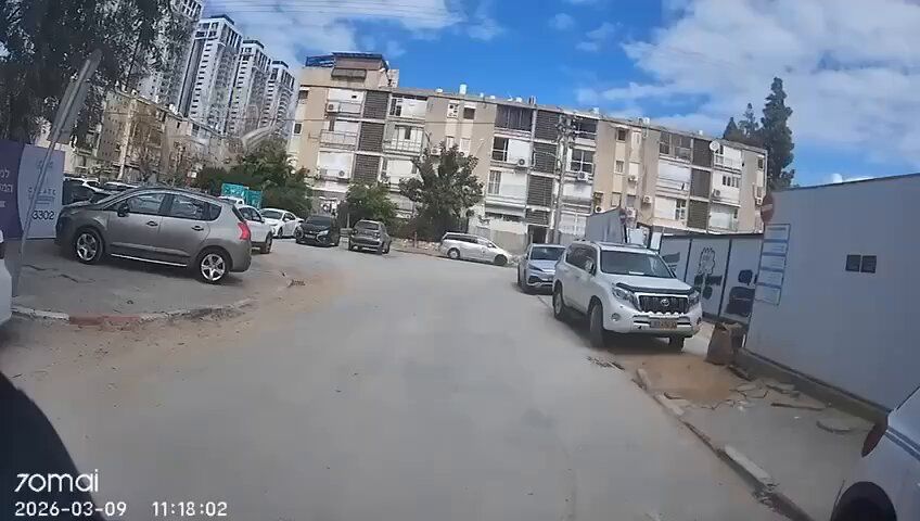 @Babak Taghvaee - The Crisis Watch: BREAKING: This is another CCTV footage showing an explosion caused by cluster submunitions from a Khorramshahr-3 intermediate-range ballistic missile launched by the IRGC Aerospace Force at Tel Aviv,