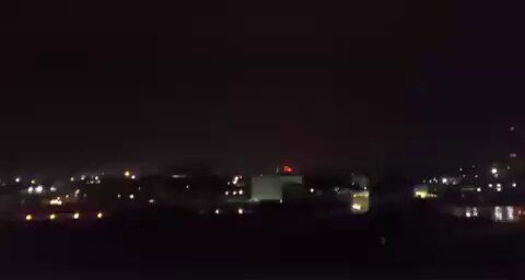 @Mohamad Ahwaze: Urgent | Bombing regime sites with devastating and amazing drones in Karaj, residents of the area say for the first time we see this scene since the strikes on the regime began. Watch the amazing clip