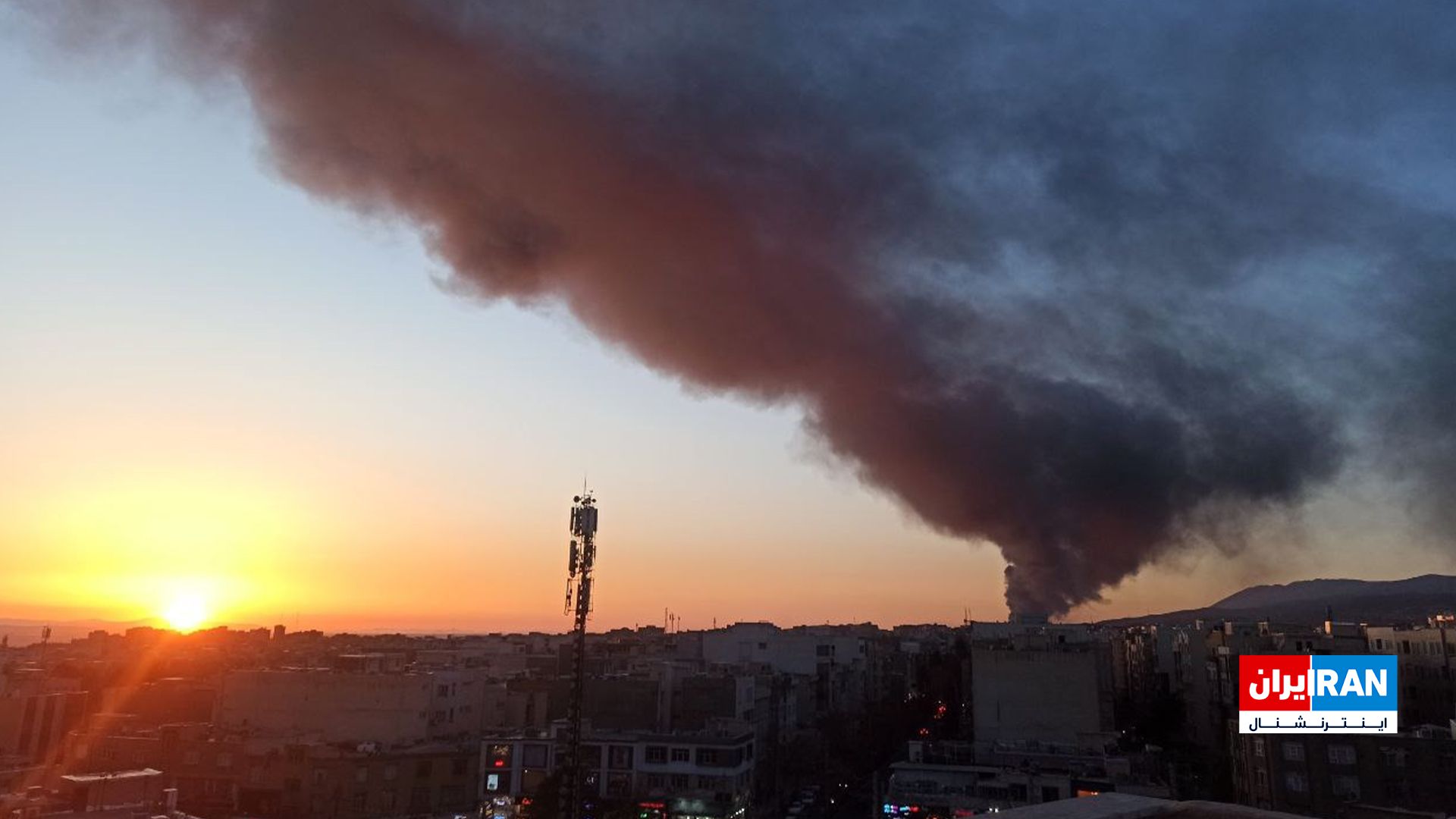 @ايران اينترنشنال: The image received by Iran International shows an explosion at a base belonging to the IRGC in the vicinity of Hesarak, Karaj.