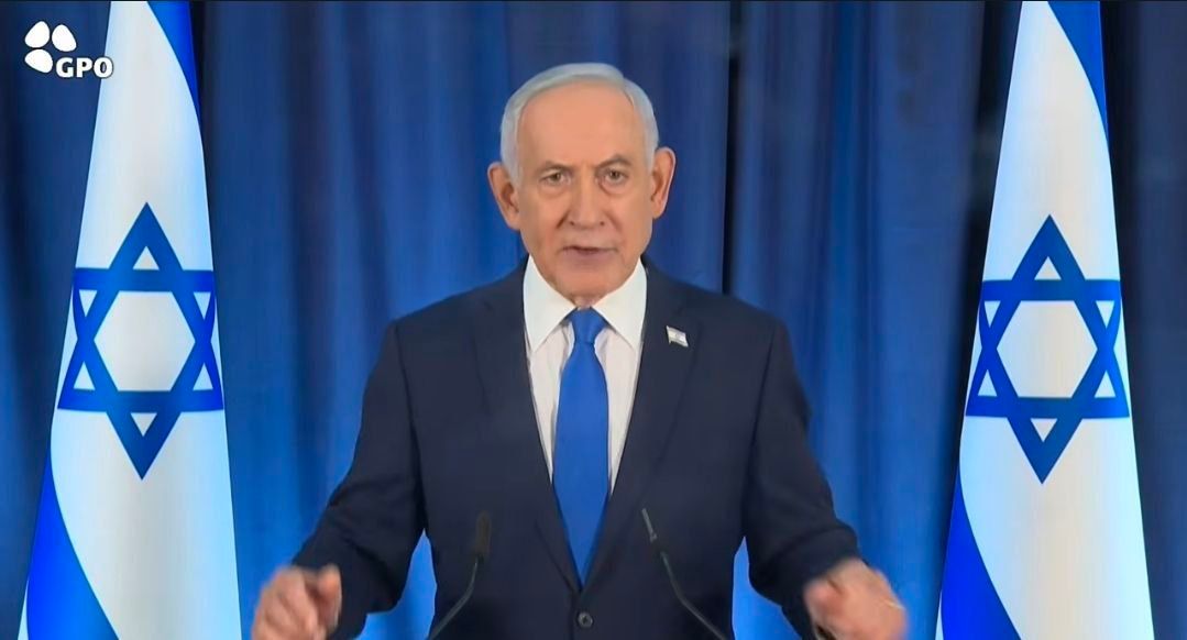 @Eli Afriat 🇮🇱: 🚨🇮🇱🇺🇸🇮🇷BREAKING: Benjamin Netanyahu began his speech, These are the most important points:
• Netanyahu: We have eliminated the old dictator, and the new dictator, the puppet of the Revolutiona