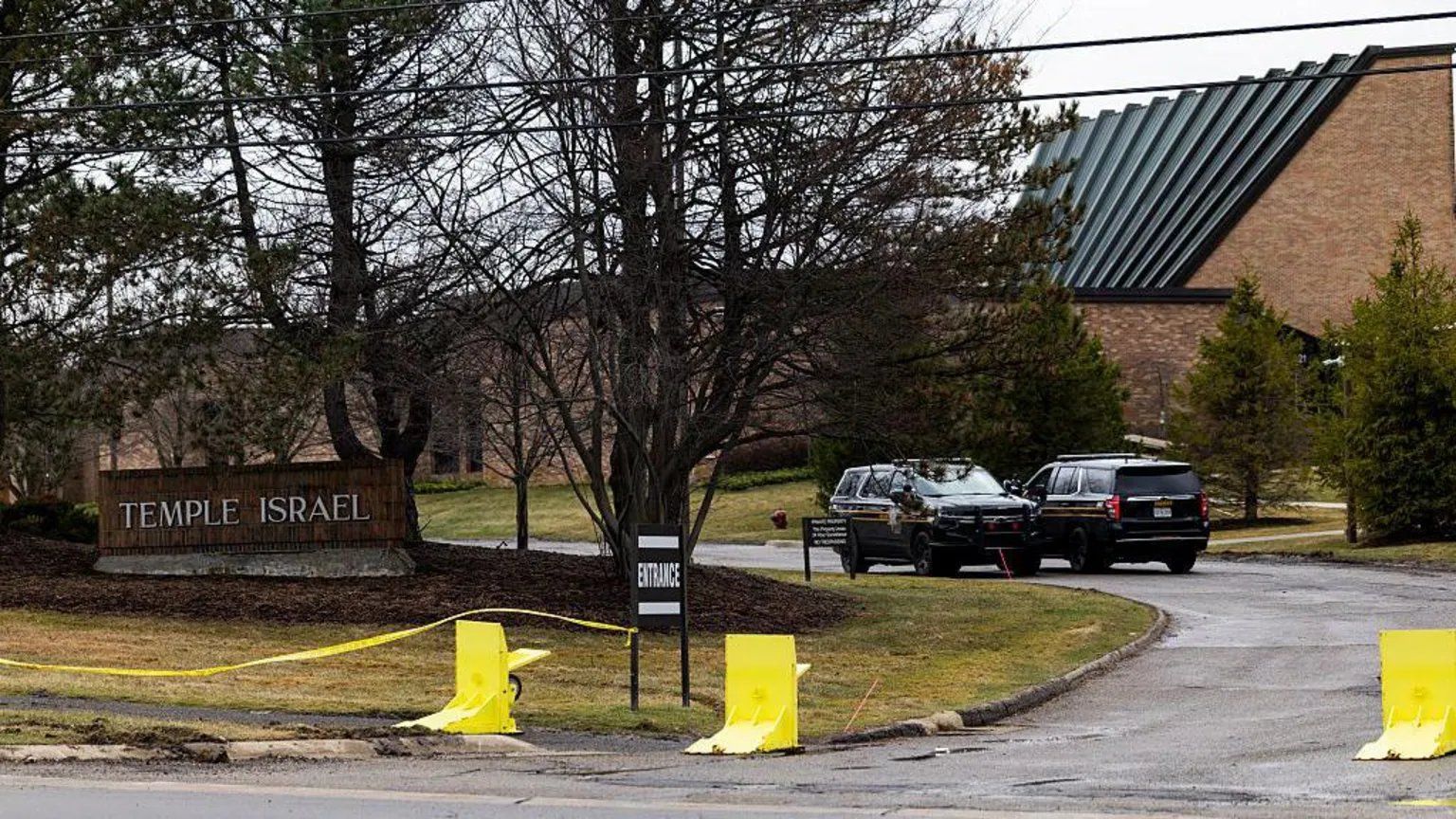 @Visegrád 24: The terrorist who attacked a Michigan synagogue on Thursday was the brother of a Hezbollah commander killed in an Israeli airstrike last week, according to the IDF.
Ayman Muhammad Ghazali died after
