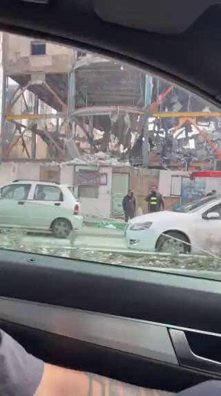 @Babak Taghvaee - The Crisis Watch: BREAKING: This footage and image show the aftermath of the Israeli airstrike on Police Station No. 123 in the Niavaran neighborhood of Tehran, the capital city of Iran, today.
#OperationLionsRoar #Op