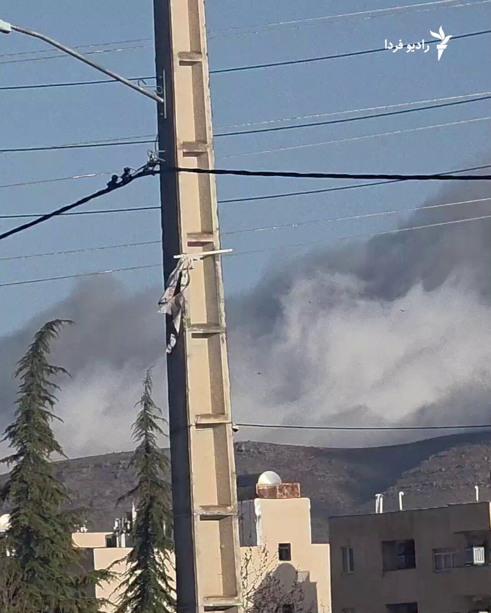 @RadioFarda|راديو فردا: ارتش اسرائیل روز سهشنبه ۲۶ اسفند و در هجدهمین روز جنگ از انجام موج گستردهای از حملات علیه زیرساختهای جمهوری اسلامی در تهران، شیراز و تبریز خبر داد.
بنابر اعلام ارتش ارتش اسرائیل، در تهران چندین مر