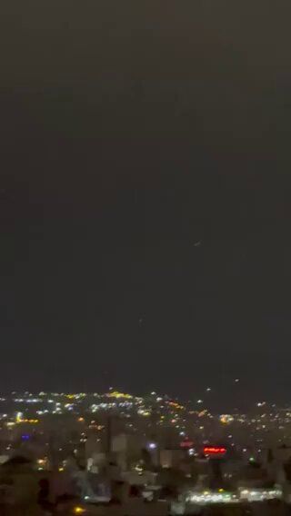 @🇮🇷LiveIranNews🇮🇱: 🚨Dawn of Friday, March 29; Air defense activated in Tehran, and reports of attacks on military centers of the terrorist regime of the Islamic Republic / Received messages indicate hearing explosion s