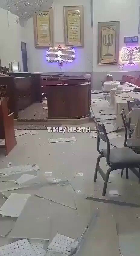 @Babak Taghvaee - The Crisis Watch: BREAKING: At least a synagogue was damaged as a result of a ballistic missile strike by the IRGC Aerospace Force on the city of Dimona. Israel must respond to this act of terror by means of targeting
