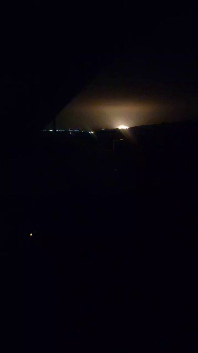 @Babak Taghvaee - The Crisis Watch: BREAKING: On Sunday, March 22, at approximately 23:00 local time, an explosion took place near Andimeshk, at the Dokouheh garrison, where several IRGC drone and ballistic missile units are based. A mi