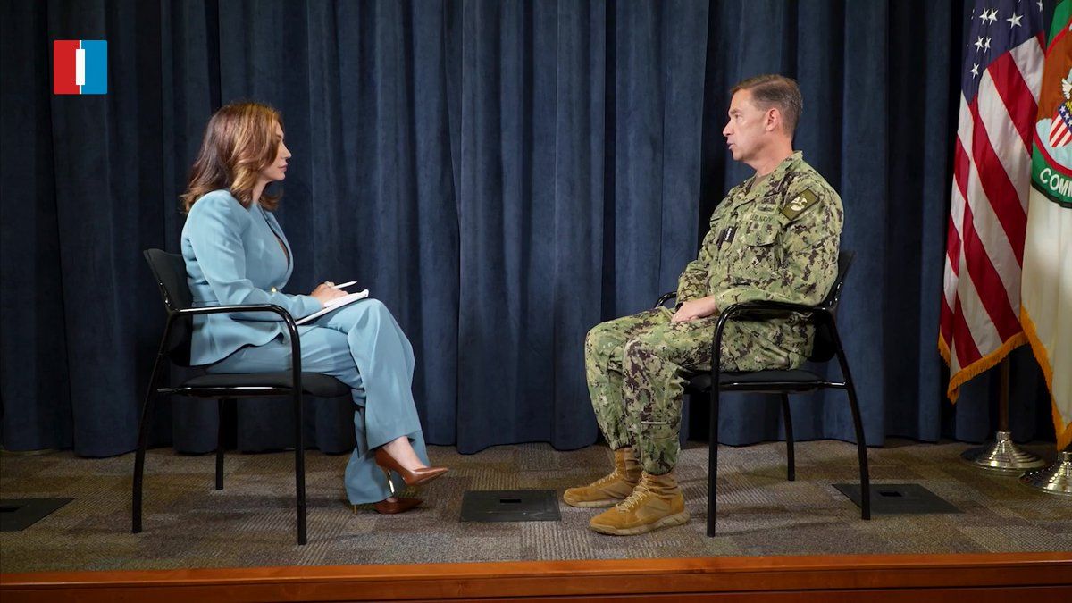 @Goldie Ghamari | گلسا قمری 🇮🇷: 🇺🇸 @CENTCOM Commander Admiral Brad Cooper to the Iranian people: "There will be a clear signal at some point, as the President has indicated, for you to be able to come out.”
Aka: now is NOT the ti