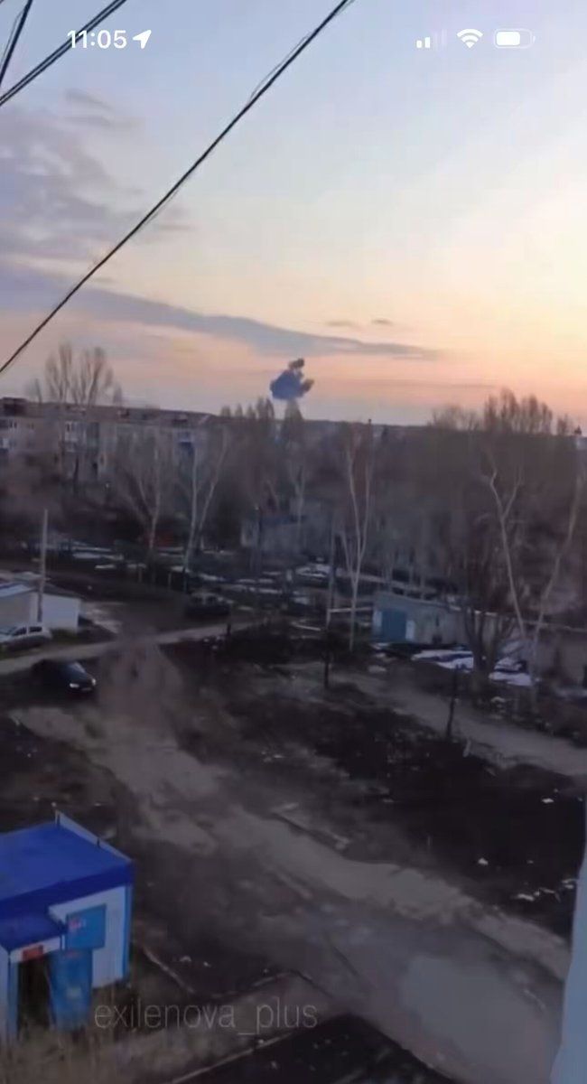 @Visegrád 24: BREAKING:
This morning, Ukraine hit Russia’s JSC Promsintez explosives plant in Chapayevsk 1000 km from the frontlines
Ukraine struck the plant with its new FP-5 Flamingo long-range cruise missiles