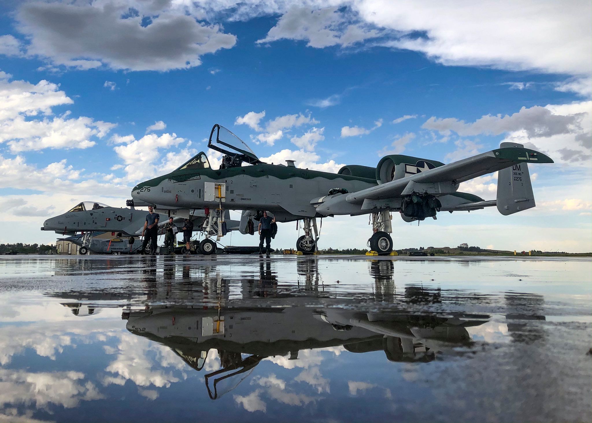 @Eli Afriat 🇮🇱: 🚨BREAKING: The US military is expanding its fleet of A10 attack aircraft in the Middle East, which are considered effective for providing cover and support for ground operations. 18 additional aircra