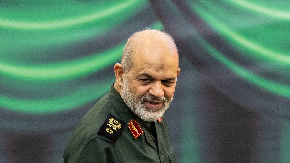 @𝐍𝐢𝐨𝐡 𝐁𝐞𝐫𝐠 🇮🇷 ✡︎: The real decision maker in the regime currently is not Pezeshkian or Ghalibaf.
It is IRGC chief Ahmad Vahidi.
The current murder-suicidal death spiral by the IRGC is his deliberate policy. He must b