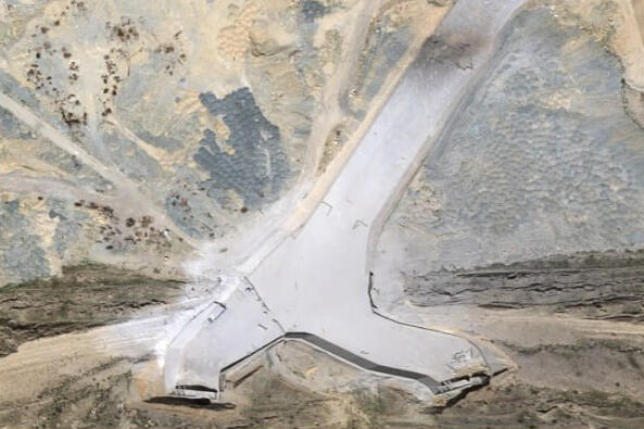 @Babak Taghvaee - The Crisis Watch: The Islamic regime of Iran falsely claims that the Iran Air Force has been preserved and that its fighter jets were safeguarded inside the Oghab-44 underground air base. This claim is false. I monitor