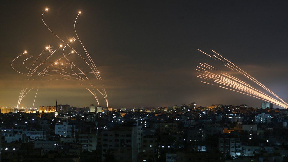 @Visegrád 24: Axios reports Israel deployed its Iron Dome air defense system & Israeli soldiers operating it to the UAE during the war to help the Emiratis protect their skies against Iranian missiles & drones
The