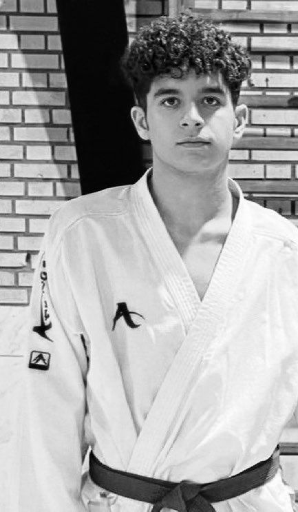 @𝐍𝐢𝐨𝐡 𝐁𝐞𝐫𝐠 🇮🇷 ✡︎: HORRIFYING NEWS:
The regime in Iran has confirmed that 21 year old Sasan Azadvar has been executed.
He was arrested in January for protesting for freedom, and he is no longer with us. He did nothing