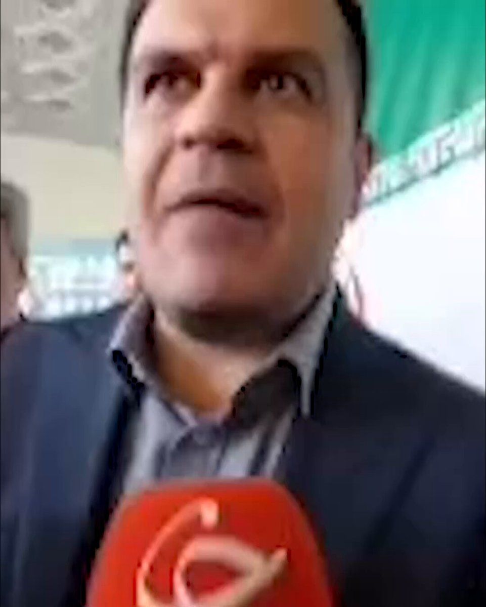 @RadioFarda|راديو فردا: 🔸حسین افشین، معاون علمی و فناوری مسعود پزشکیان، روز دوشنبه در مصاحبهای به طور تلویحی وجود دلایل امنیتی برای قطعی کامل اینترنت در ایران را رد کرد.
🔸او در این مصاحبه میگوید که «حتی در شرایط جنگی هم