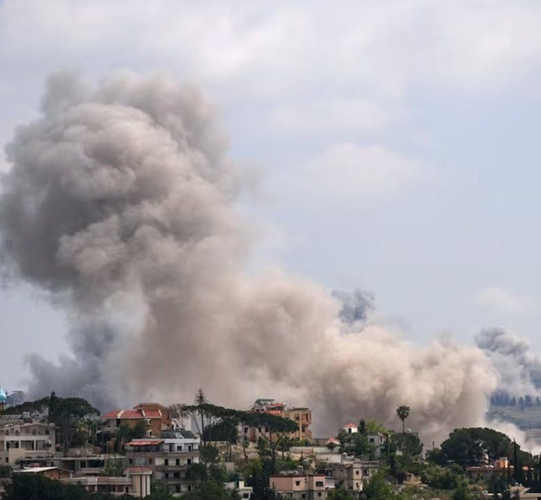 @✡︎𝐋𝐢𝐯𝐞𝐈𝐫𝐚𝐧𝐍𝐞𝐰𝐬🇮🇷🇮🇱: ⚡🇮🇱🇱🇧 Libańska prasa donosi, że armia izraelska przeprowadziła kilka fal ataków bombowych i ataków dronów przeciwko pozycjom terrorystycznego grona Hezbollah w południowej Libanie od północy