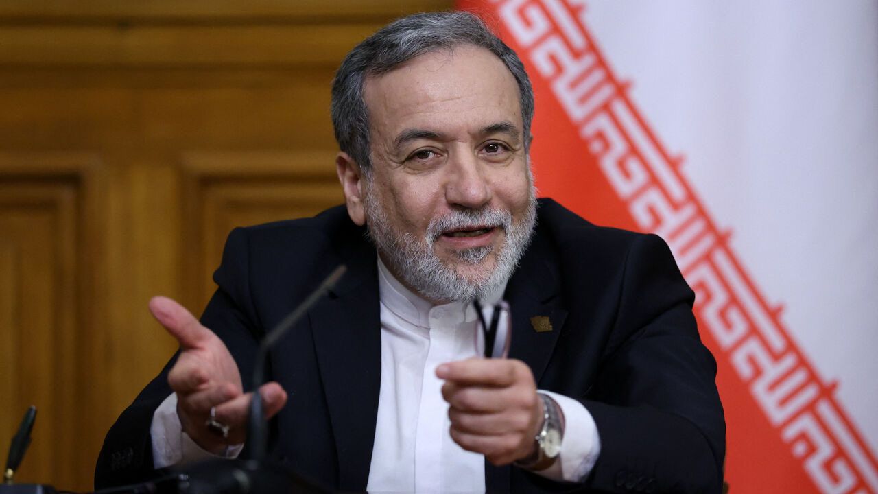 @Open Source Intel: Iran FM Araghchi:
"Nasze siły zbrojne prowadzą ataki w celu samoobrony na obiekty, które USA mają dozwolone do atakowania statków cywilnych i naruszania zawieszenia оgnia.
Dowolna wrogie działanie będzie spotykane z