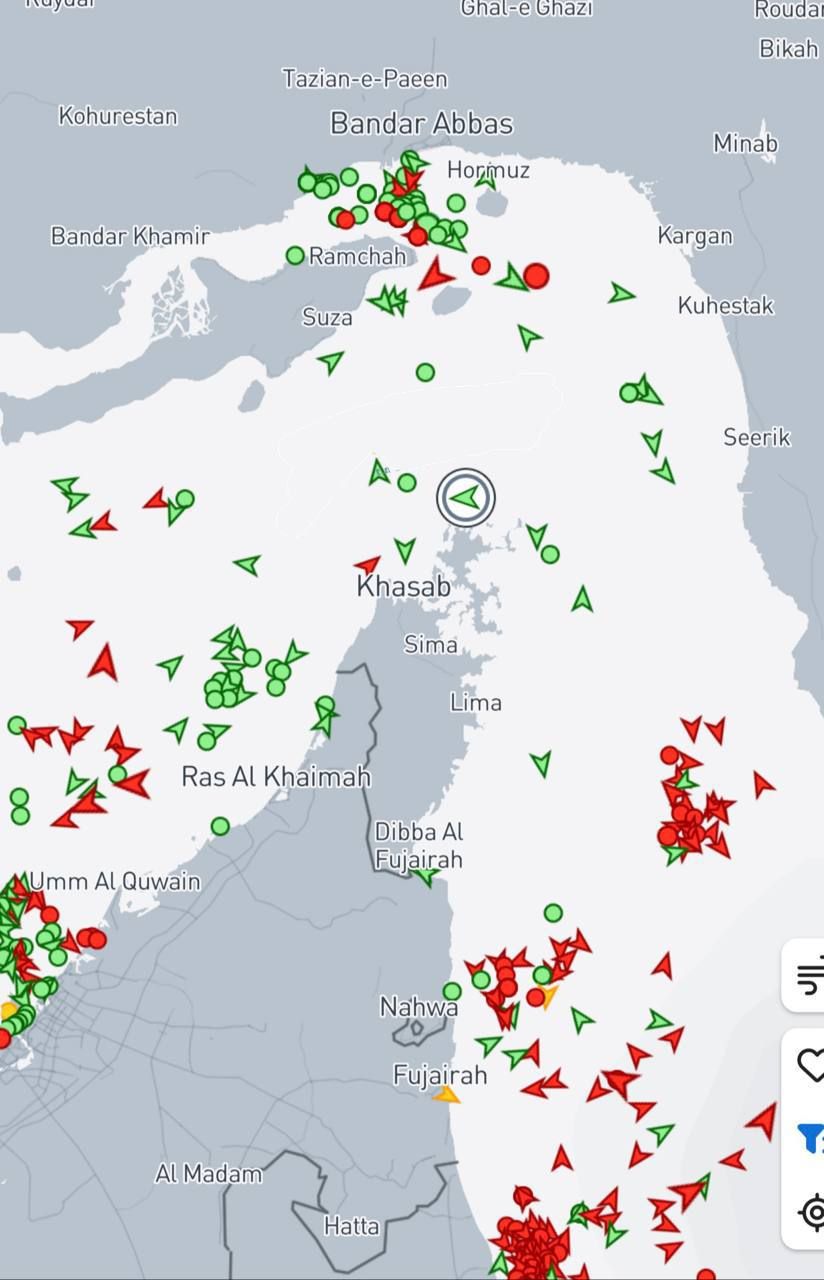 @✡︎𝐋𝐢𝐯𝐞𝐈𝐫𝐚𝐧𝐍𝐞𝐰𝐬🇮🇷🇮🇱: ⚡🦀🌍گزارشهایی از خلوت شدن تردد کشتیها در تنگه هرمز منتشر شده است/همزمان با افزایش تنشها و تهدیدهای مکرر رژیم تروریستی جمهوری اسلامی درباره این آبراه راهبردی، برخی گزارشها از کاهش رفت و آمد شناوره