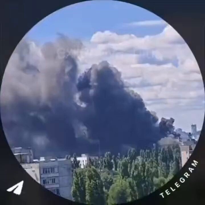 @✡︎𝐋𝐢𝐯𝐞𝐈𝐫𝐚𝐧𝐍𝐞𝐰𝐬🇮🇷🇮🇱: ⚡🇺🇦🇷🇺اوکراین با موشکهای کروز استورم شادو یک تأسیسات بزرگ مونتاژی در عمق خاک روسیه را هدف قرار داد/بر اساس این گزارش، نیروهای مسلح اوکراین با استفاده از موشکهای کروز استورم شادو، یک مرکز بزرگ مون