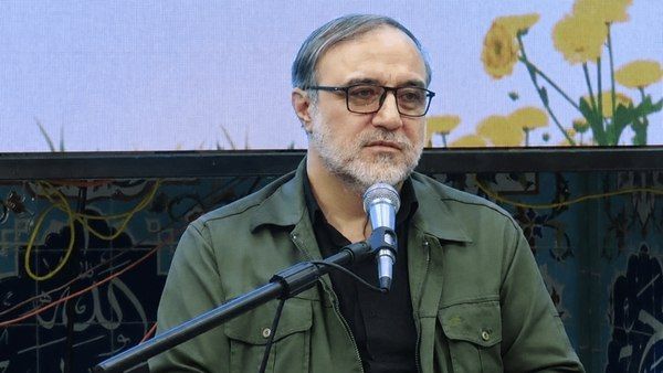 @Eli Afriat 🇮🇱: 🇮🇷 | Iran reported yesterday that Mohammad Akbar-Zadeh, a senior officer in the Revolutionary Guards Navy and considered one of the "masterminds" behind Iran's strategy in the Strait of Hormuz, was