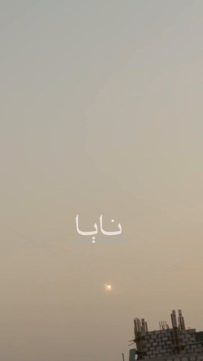 @✡︎𝐋𝐢𝐯𝐞𝐈𝐫𝐚𝐧𝐍𝐞𝐰𝐬🇮🇷🇮🇱: ⚡🇧🇭🦀اصابت موشک بالستیک جمهوری اسلامی به بحرین/ویدئوی منتشرشده لحظه اصابت یک موشک بالستیک شلیکشده از سوی رژیم تروریستی جمهوری اسلامی و همچنین رهگیری یک هدف دیگر در ارتفاع پایین توسط سامانه پدافندی