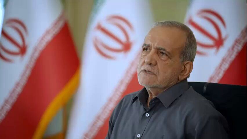 @Open Source Intel: Iranian President Masoud Pezeshkian:
There is no rift between the government and the armed forces.
Iran is united and cohesive, and sowing division is what the country's enemies want.
Our fighters