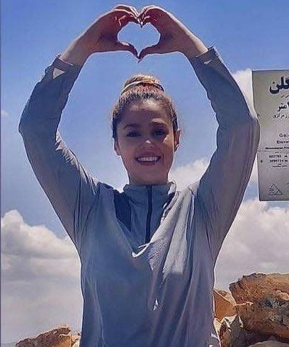 @Masih Alinejad: Let me introduce you to another hero from Iran: Ghazaleh Chelavi.
Ghazaleh took to the streets of Amol after the killing of #MahsaAmini in the hand of morality police. She went there to chant Woman,