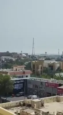 @Babak Taghvaee - The Crisis Watch: #Breaking: Another missile, which appears to be a cruise missile, has just struck the already evacuated headquarters building of the #USNavy Fifth Fleet in Al-Juffair, #Manama, the capital city of #Ba