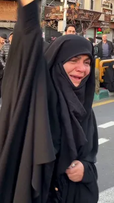 @𝐍𝐢𝐨𝐡 𝐁𝐞𝐫𝐠 🇮🇷 ✡︎: Regime media just posted this video of absolutely hysterical Khamenei mourners.

Yeah there's gonna be a LOT MORE tears for all of you.