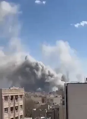 @𝐍𝐢𝐨𝐡 𝐁𝐞𝐫𝐠 🇮🇷 ✡︎: America and Israel are currently bombing internal suppression targets all across Iran.

The goal is to have the right conditions in place for the Iranian people to overthrow this regime forever.

Stan