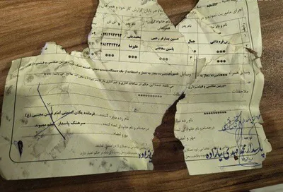@𝐍𝐢𝐨𝐡 𝐁𝐞𝐫𝐠 🇮🇷 ✡︎: These documents scattered out into the street after a "residential building" was bombed. It turns out that regime safehouses are all across Iran.

Thankfully, America and Israel know exactly where the