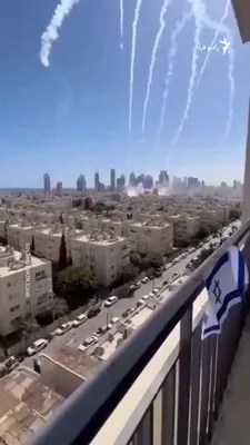 @RadioFarda‌|‌راديو فردا: While the war in Iran continues, AI-generated videos are rapidly spreading across social media, making it harder to distinguish fact from fiction.

Experts say some of these videos depict missile stri