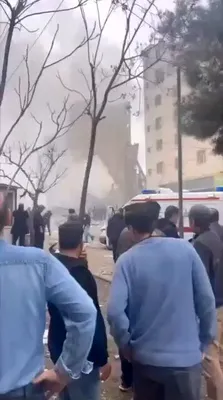 @🇮🇷LiveIranNews🇮🇱: 🚨Attack on Building Near Khatam al-Anbiya Headquarters in Tehran’s Shahrak-e Gharb / According to a report published on the X network, on Monday, March 25, 1404, a building on Zarrashan Street in Teh