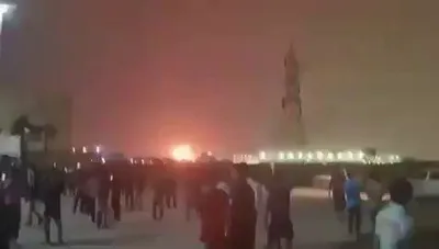 @Babak Taghvaee - The Crisis Watch: BREAKING: The IRGC Aerospace Force has just hit the Ras Laffan gas field in Qatar using Shahed-136 one-way attack drones. Massive explosions are being reported across the gas field. This is retaliatio