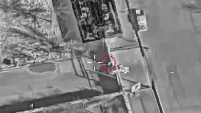@Babak Taghvaee - The Crisis Watch: BREAKING: This beautiful video provided by the IDF shows an Israeli Air Force Hermes 900 drone strike targeting a Basij militia member of the IRGC while he was on guard duty at a base entrance.

The B