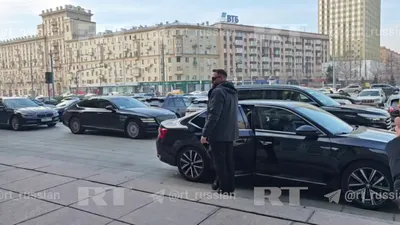 @Visegrád 24: BREAKING:

Russia summons Israel’s Ambassador aftern Israeli airstrike on a bridge in Hezbollah-controlled areas in southern Lebanon injure a Russia Today propagandist.

Moscow calls the attack a “ser
