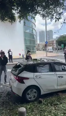 @Babak Taghvaee - The Crisis Watch: BREAKING: The IRGC Aerospace Force has once again used intermediate-range ballistic missiles to strike Tel Aviv, the largest city in Israel. These missiles were again equipped with internationally ban
